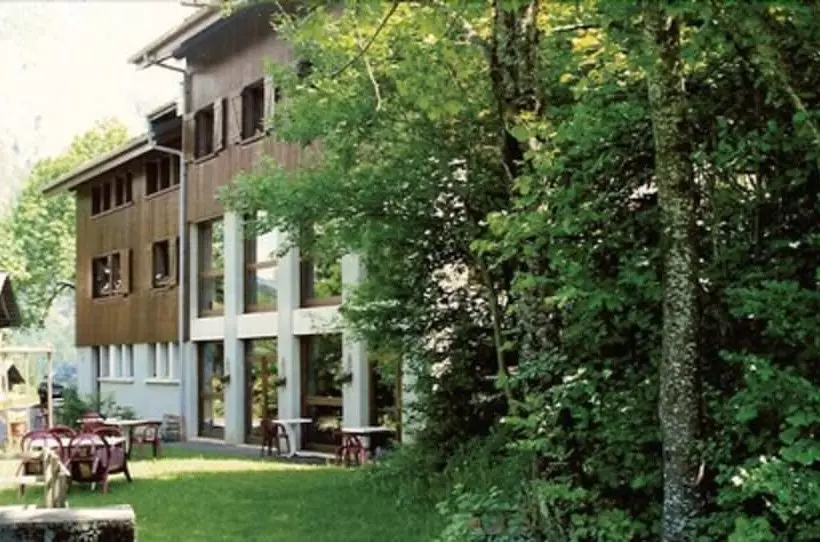 Hotelli Village Vacances Le Salvagny