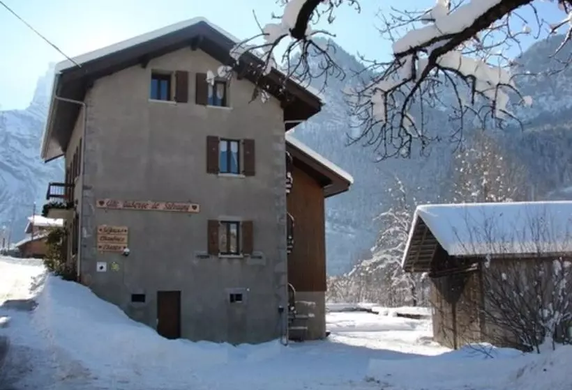 Hotelli Village Vacances Le Salvagny