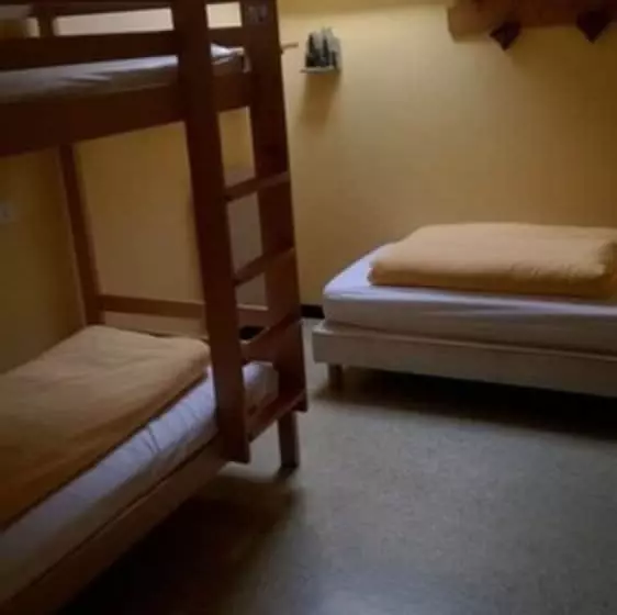 Hotelli Village Vacances Le Salvagny