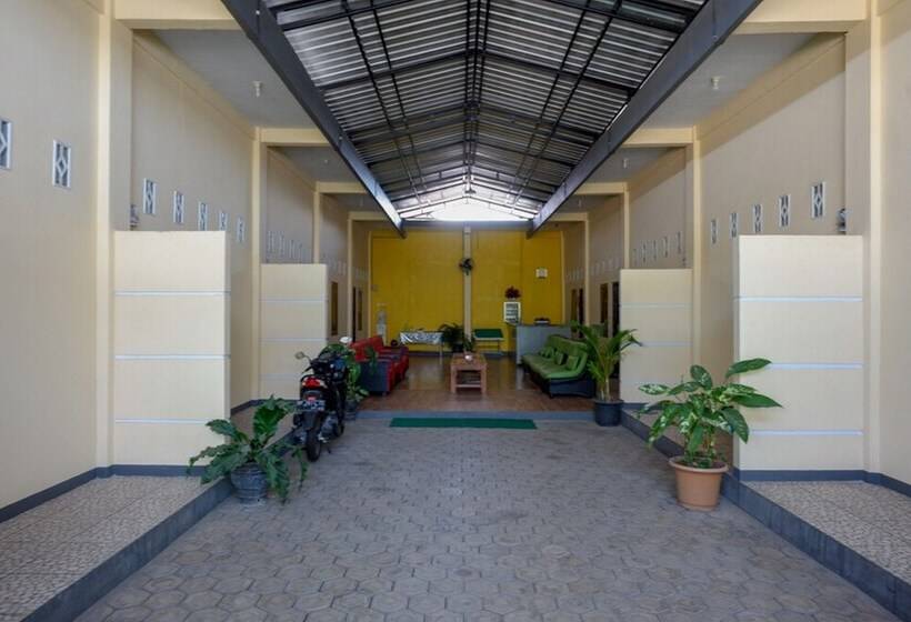 בית מלון כפרי Reddoorz Near Universitas Cokroaminoto Palopo