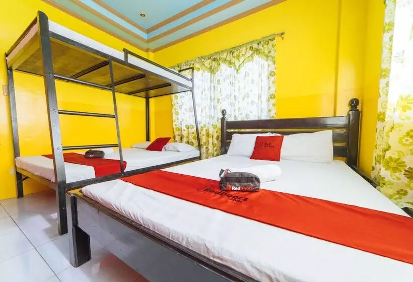Hotelli Reddoorz Plus @ San Nicolas Agoo