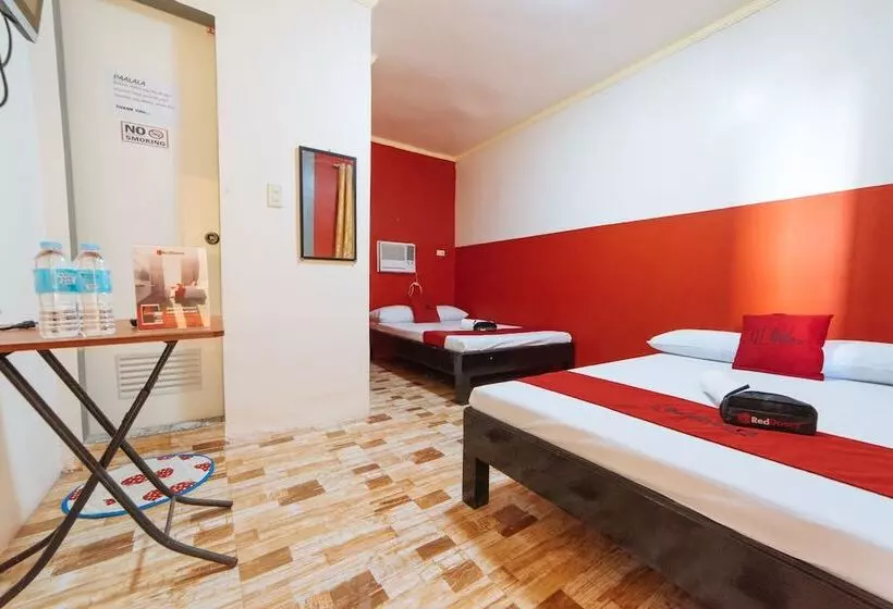 Hotelli Reddoorz Plus @ San Nicolas Agoo