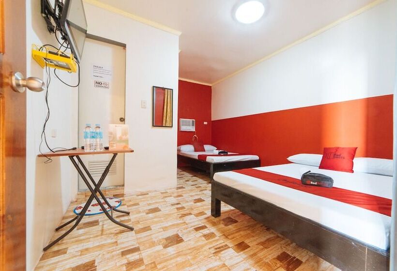 בית מלון כפרי Reddoorz Plus @ San Nicolas Agoo