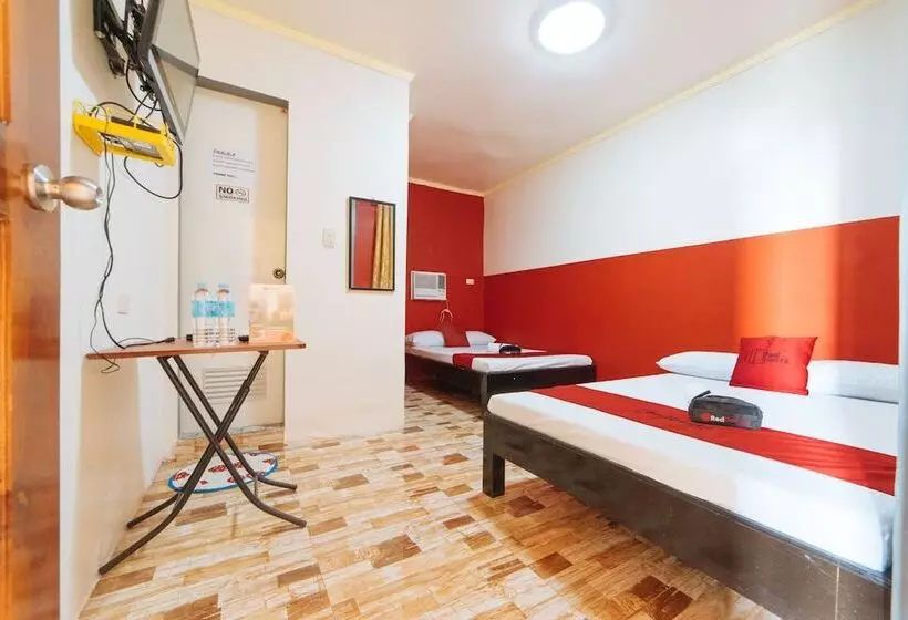 Hotelli Reddoorz Plus @ San Nicolas Agoo