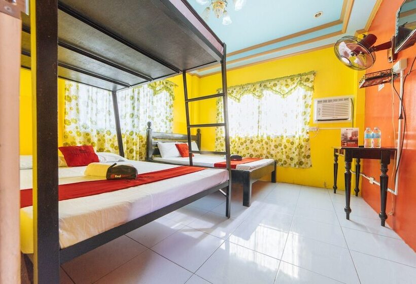 호텔 Reddoorz Plus @ San Nicolas Agoo