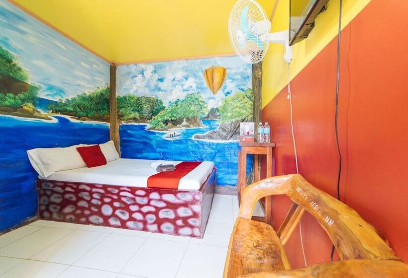 Отель Reddoorz Plus @ San Nicolas Agoo