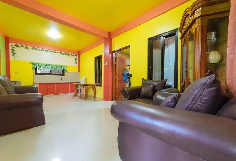 Hotelli Reddoorz Plus @ San Nicolas Agoo