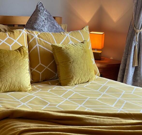 Bed and Breakfast Greenfields Country House