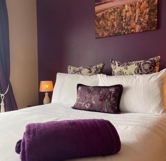 Bed and Breakfast Greenfields Country House