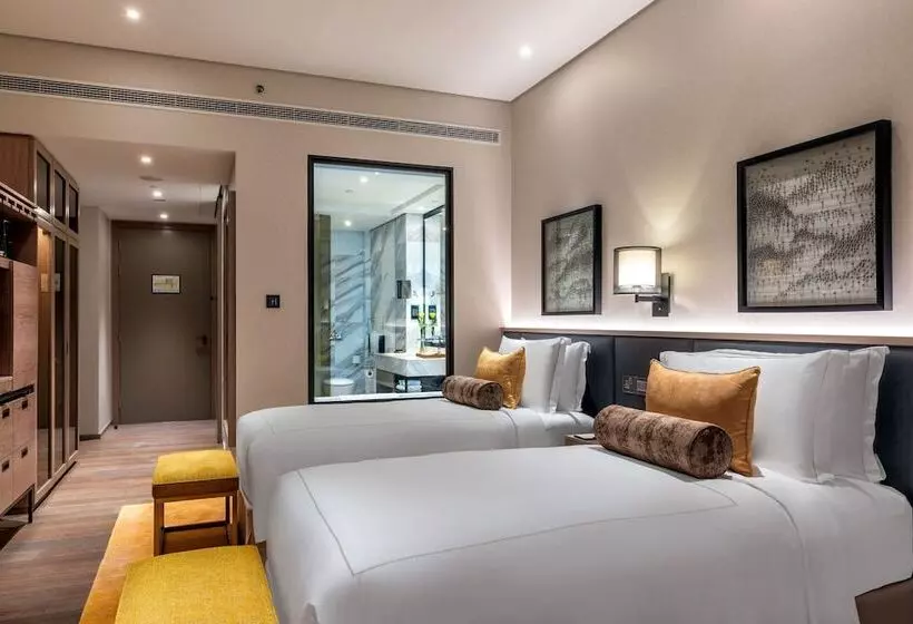 ホテル Taj Jumeirah Lakes Towers