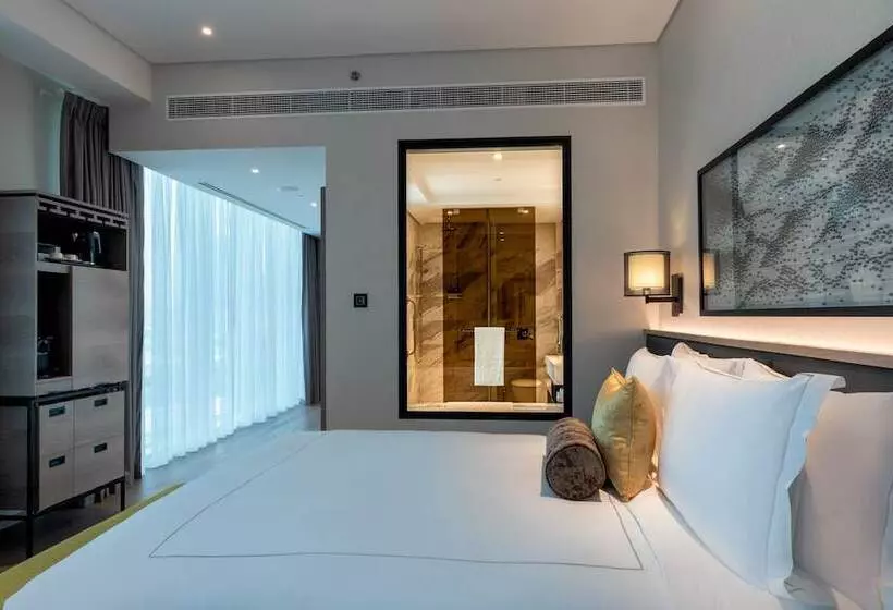 ホテル Taj Jumeirah Lakes Towers