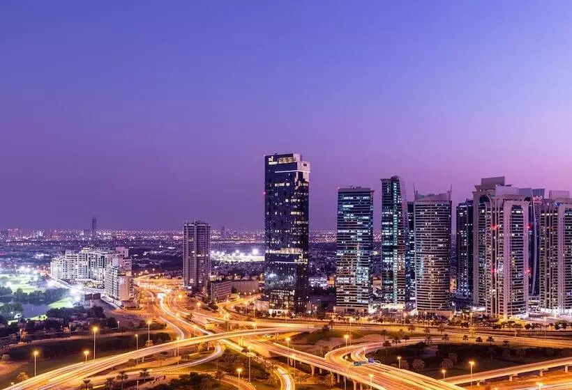 ホテル Taj Jumeirah Lakes Towers