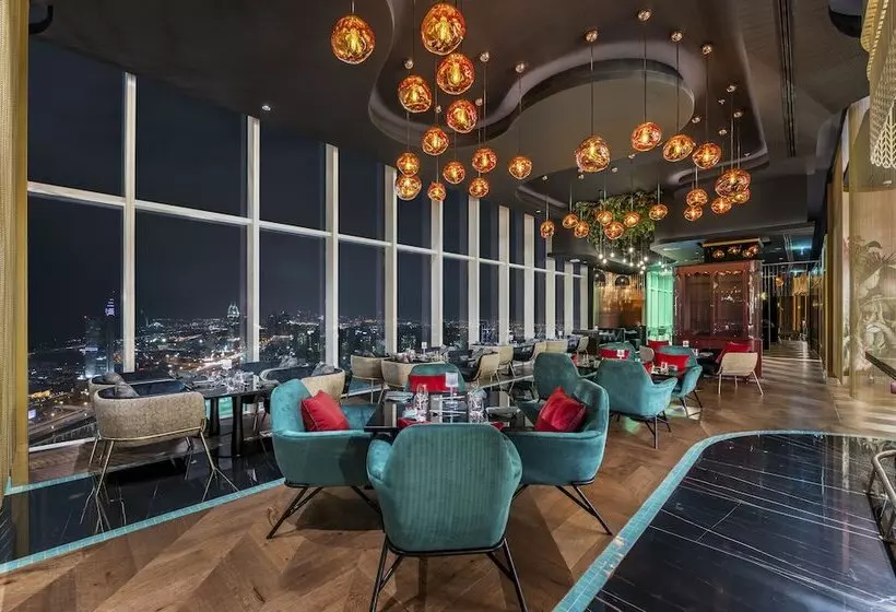 ホテル Taj Jumeirah Lakes Towers