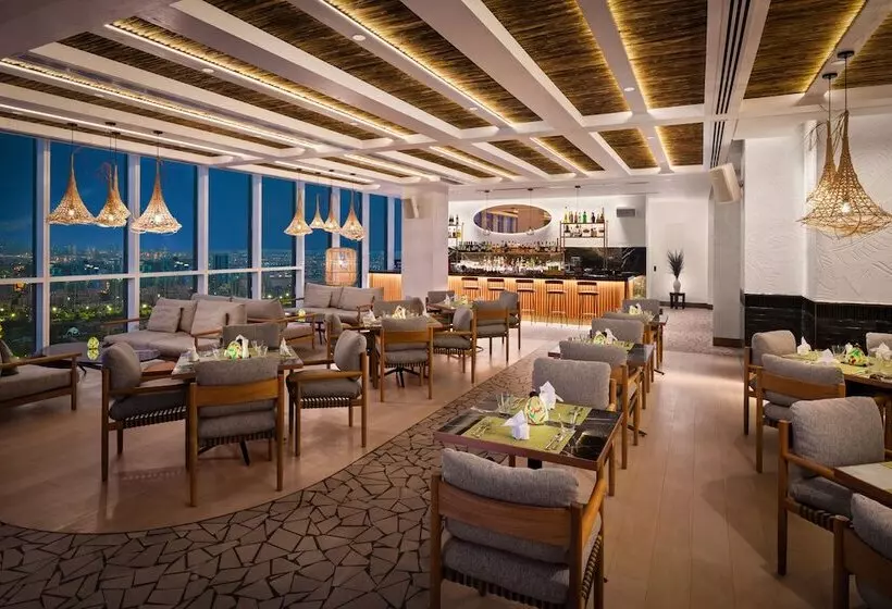 ホテル Taj Jumeirah Lakes Towers
