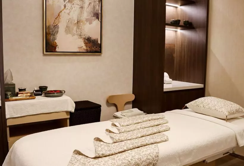 ホテル Taj Jumeirah Lakes Towers