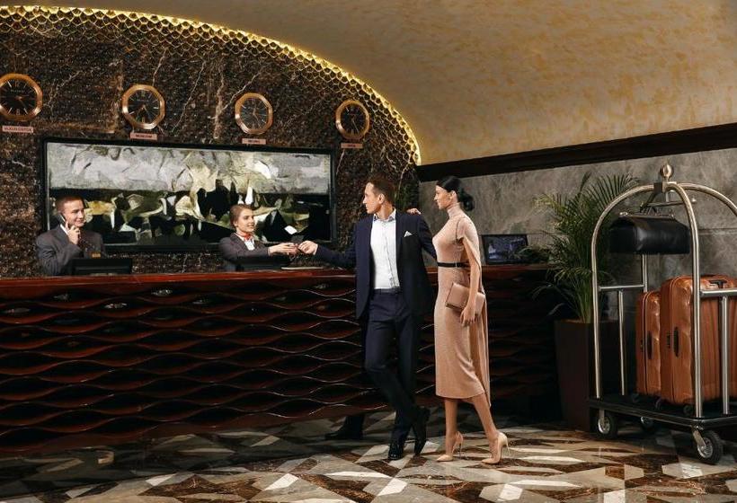 ホテル Tigre De Cristal Resort & Casino Vladivostok