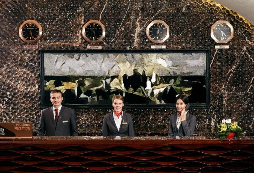 ホテル Tigre De Cristal Resort & Casino Vladivostok