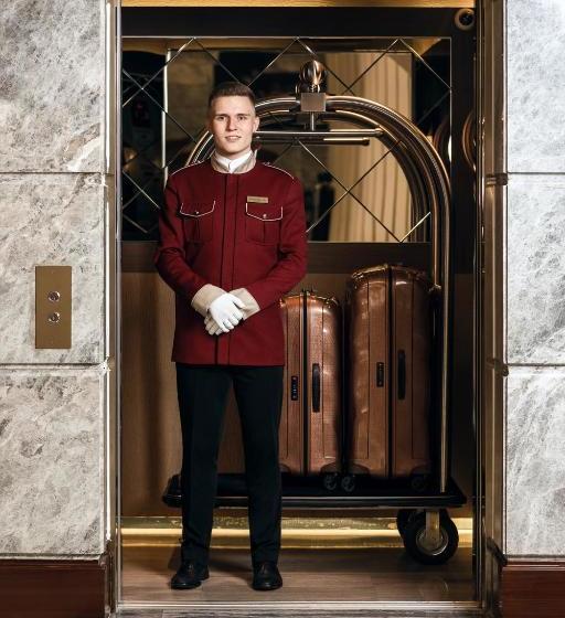 ホテル Tigre De Cristal Resort & Casino Vladivostok