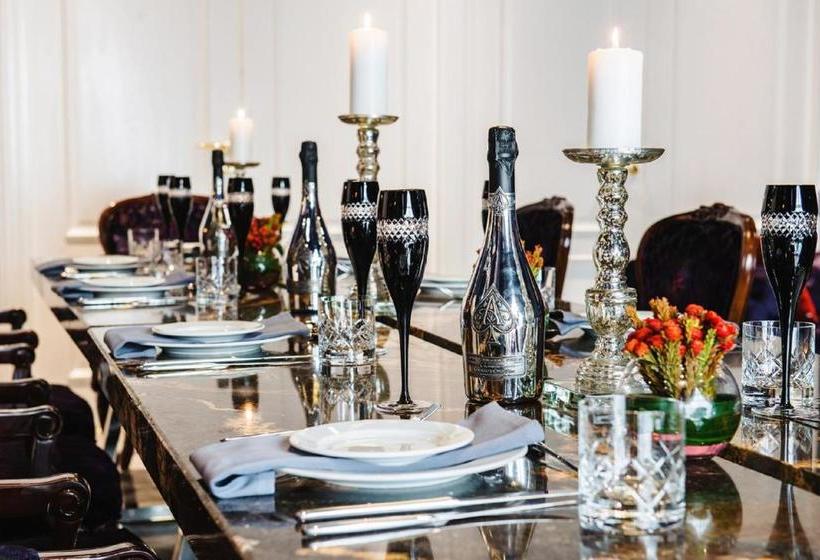 ホテル Tigre De Cristal Resort & Casino Vladivostok