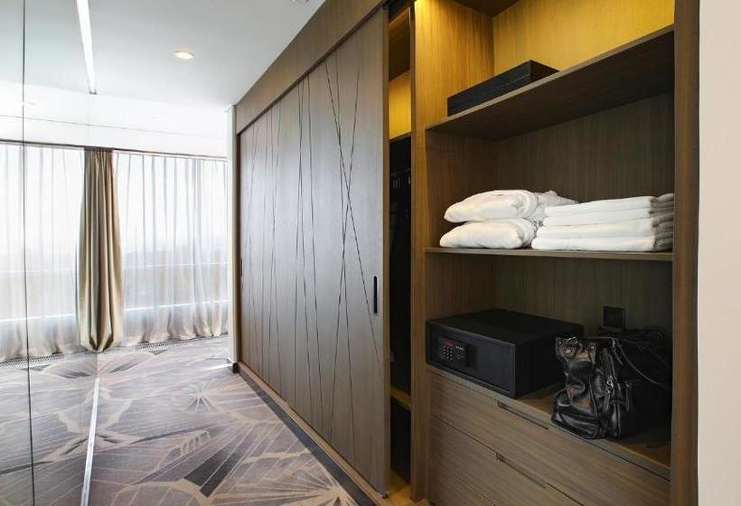 ホテル Tigre De Cristal Resort & Casino Vladivostok