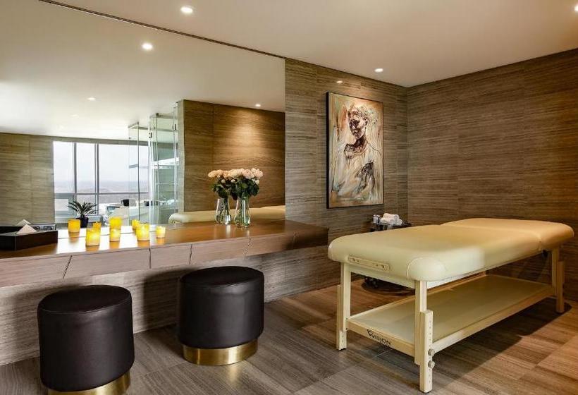 ホテル Tigre De Cristal Resort & Casino Vladivostok