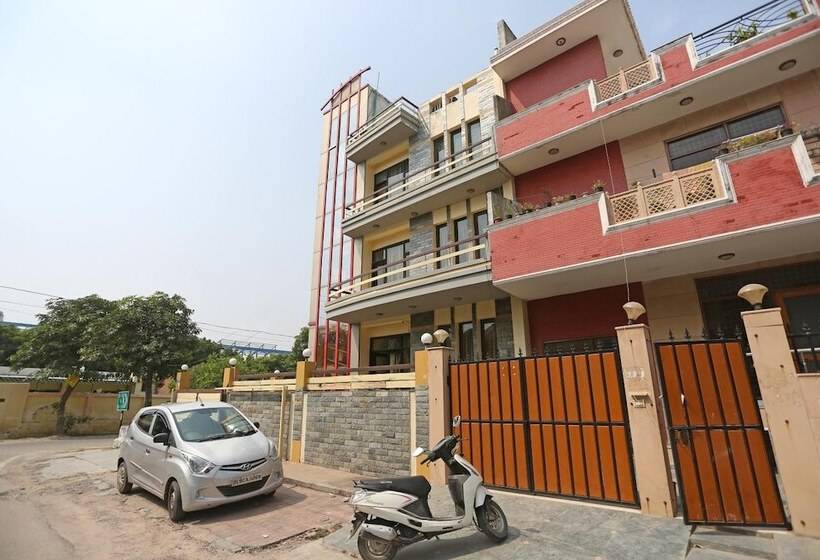 Bed and Breakfast Sunshine Residency