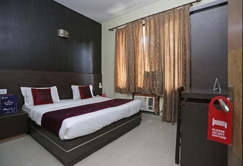 Bed and Breakfast Sunshine Residency