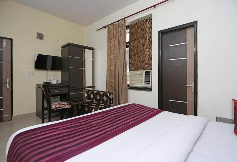 Bed and Breakfast Sunshine Residency