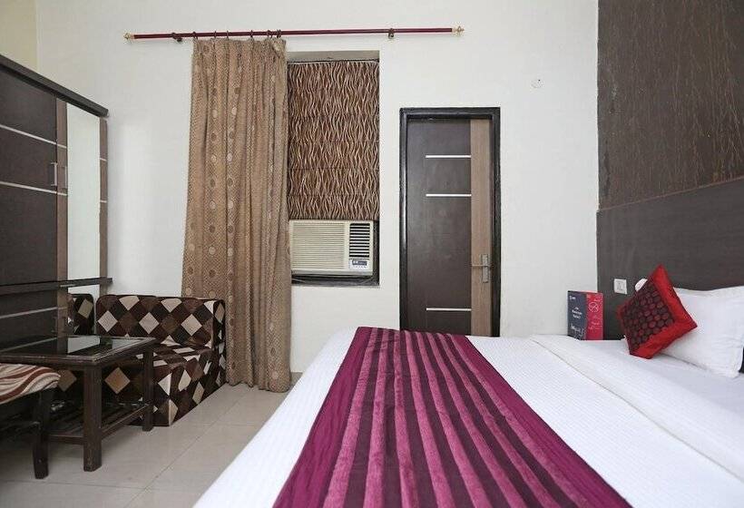 Bed and Breakfast Sunshine Residency