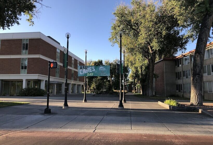 ホテル Dunes Inn Alamosa