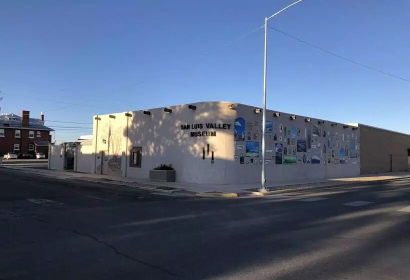 Hotelli Dunes Inn Alamosa