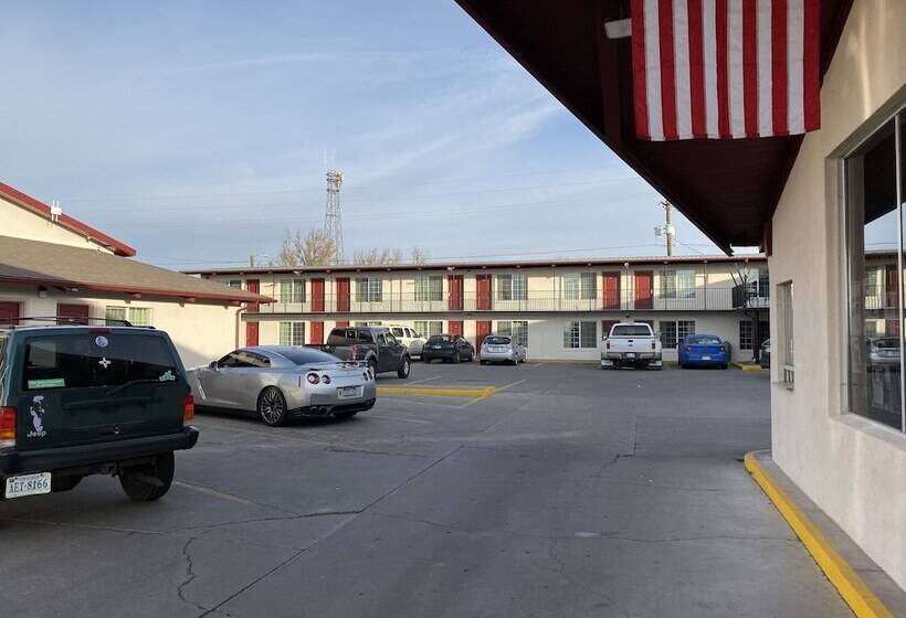 ホテル Dunes Inn Alamosa