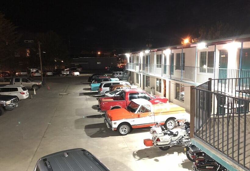 ホテル Dunes Inn Alamosa