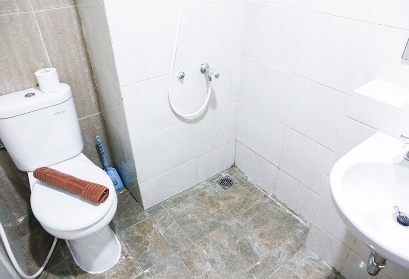 Fabulous Studio Grand Dhika City Apartment By Travelio