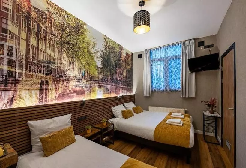 Hostelli Historic Centre