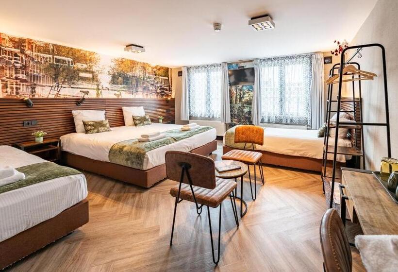 פונדק Historic Centre