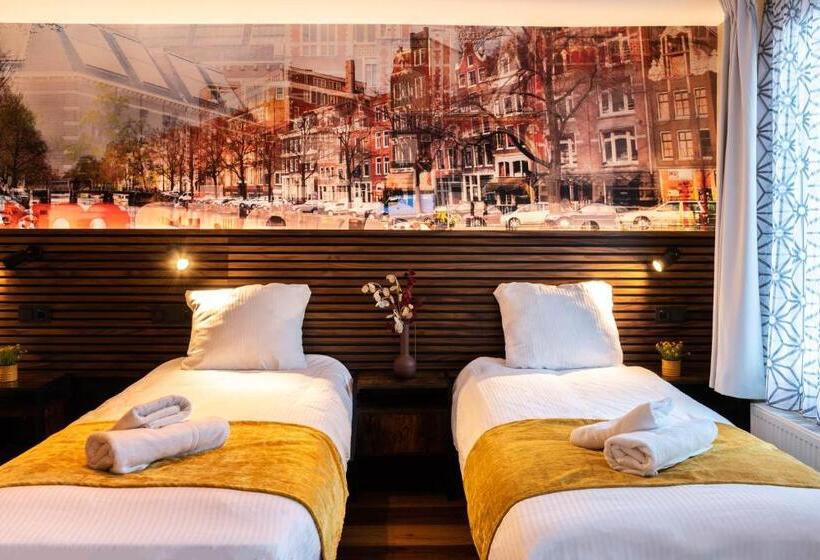 פונדק Historic Centre