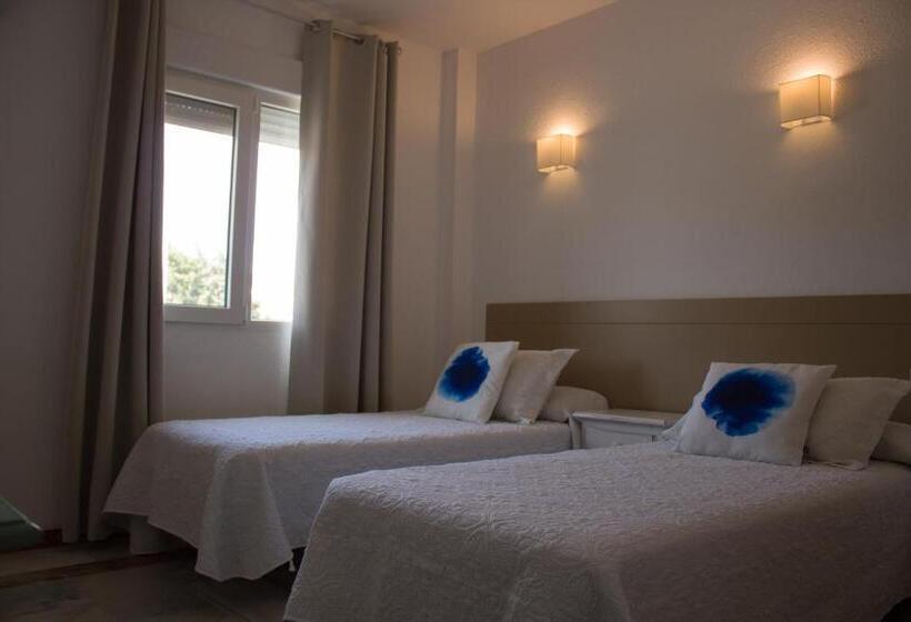 مسافرخانه Bellavista Bolonia