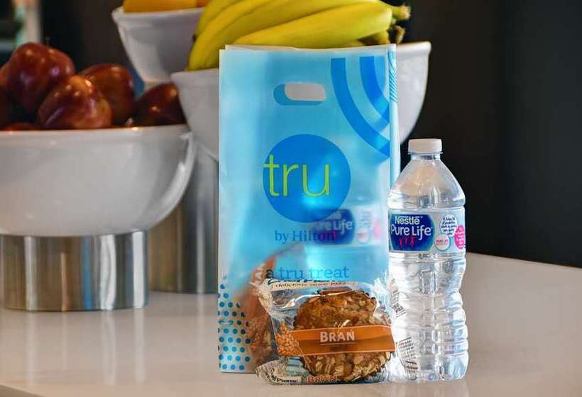 בית מלון כפרי Tru By Hilton Monroe