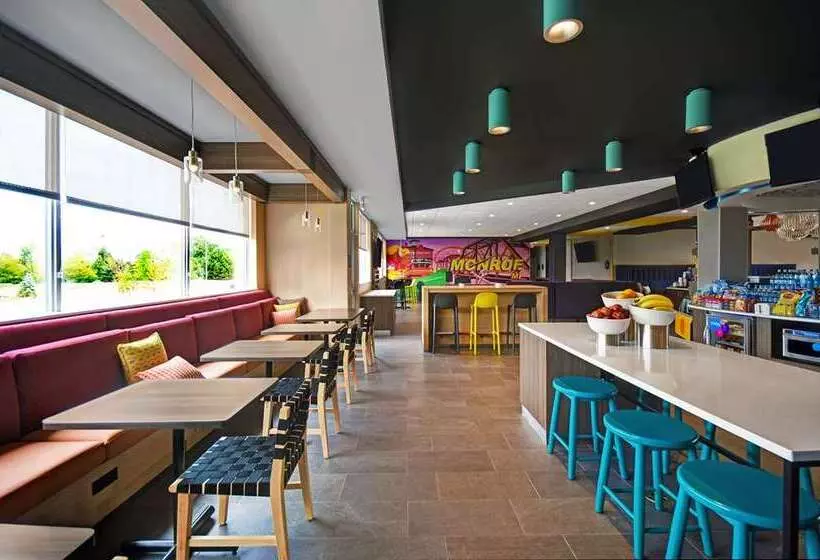 Hotelli Tru By Hilton Monroe