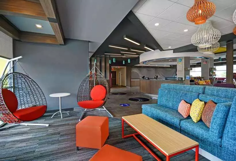 Hotelli Tru By Hilton Monroe