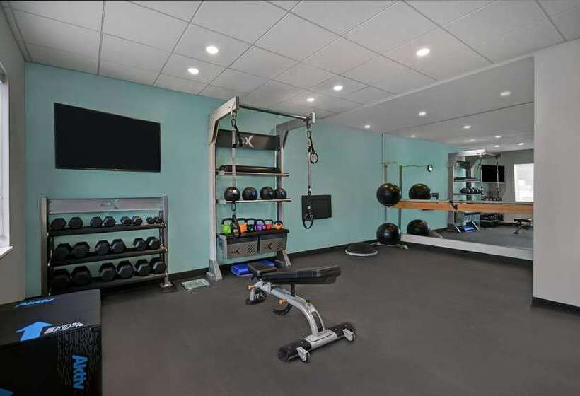 בית מלון כפרי Tru By Hilton Monroe