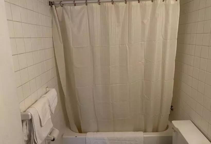 Motelli Travelers Inn