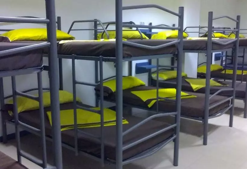 Albergue Mar Y Montaña Hostel