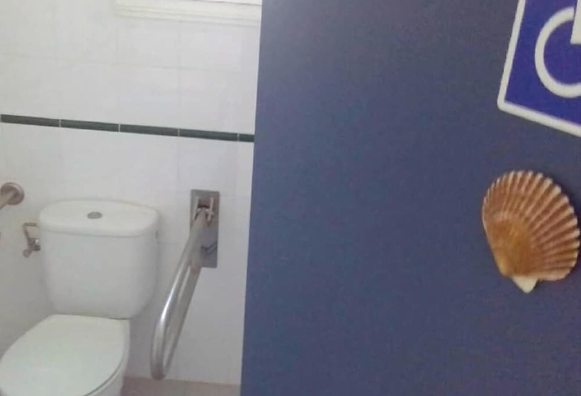 Albergue Mar Y Montaña Hostel