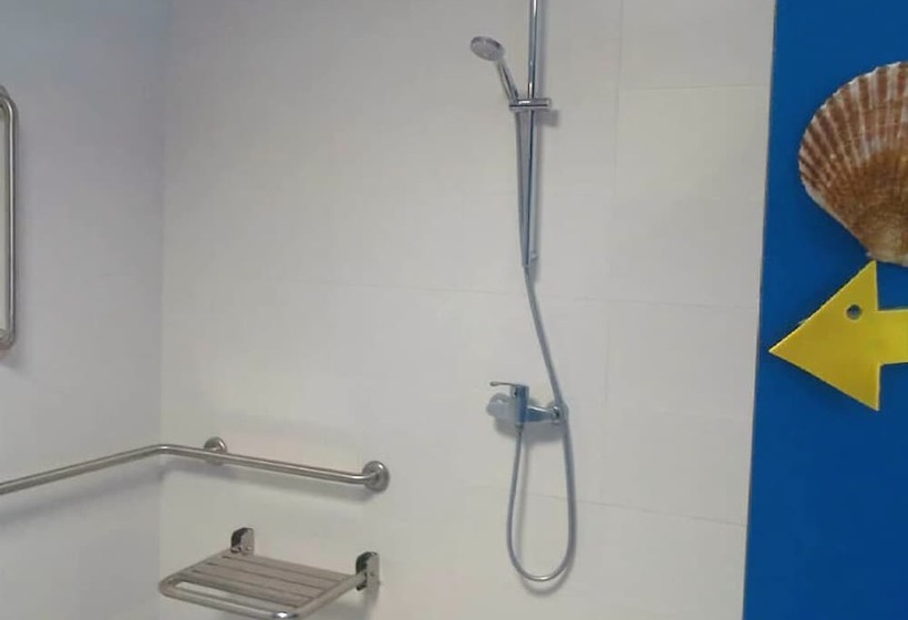 Albergue Mar Y Montaña Hostel