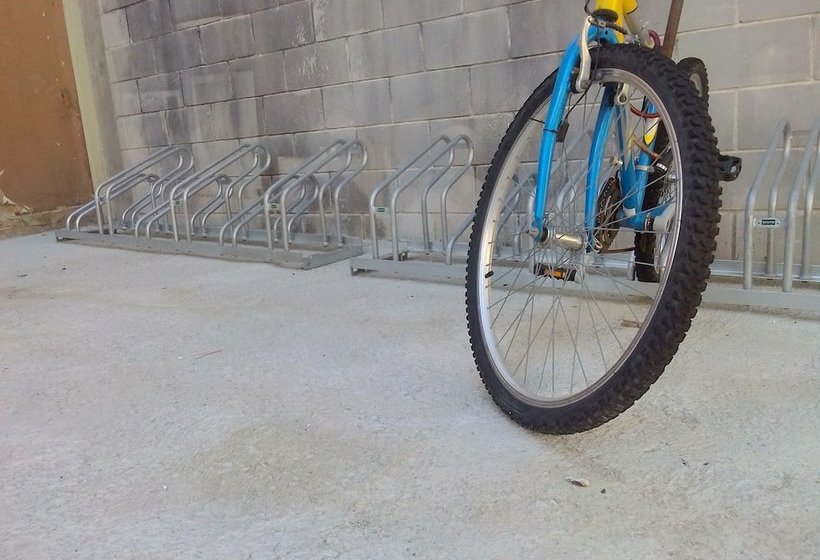 Albergue Mar Y Montaña Hostel