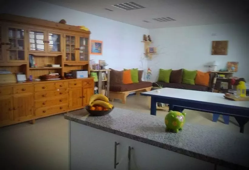 Albergue Mar Y Montaña Hostel