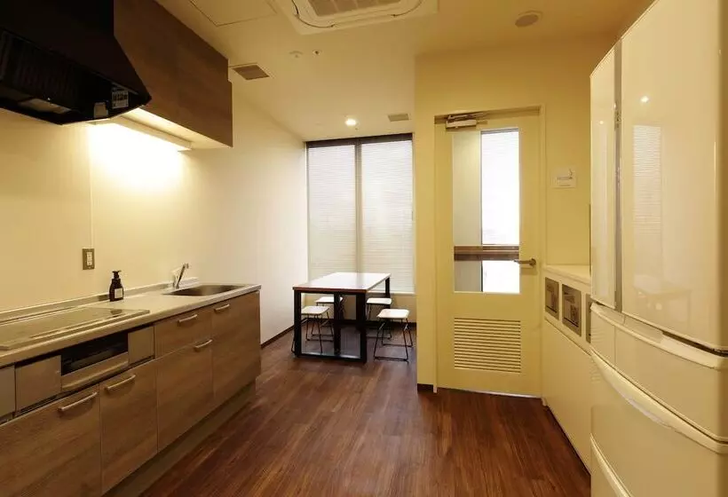 Retkeilymaja Webase Takamatsu