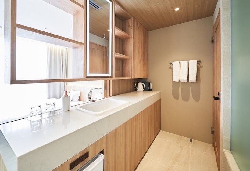 הוסטל Webase Takamatsu